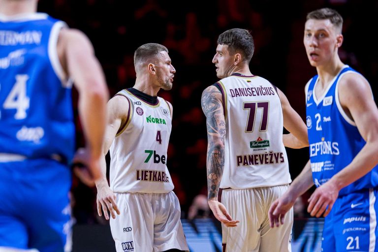 „Nurašytas“ Panevėžys vėl ant pjedestalo: „Lietkabelis“ nušlavė „Neptūną“ ir pratęsė neįtikėtiną medalių seriją 2 „Nurašytas“ Panevėžys vėl ant pjedestalo: „Lietkabelis“ nušlavė „Neptūną“ ir pratęsė neįtikėtiną medalių seriją - Paninfo.lt