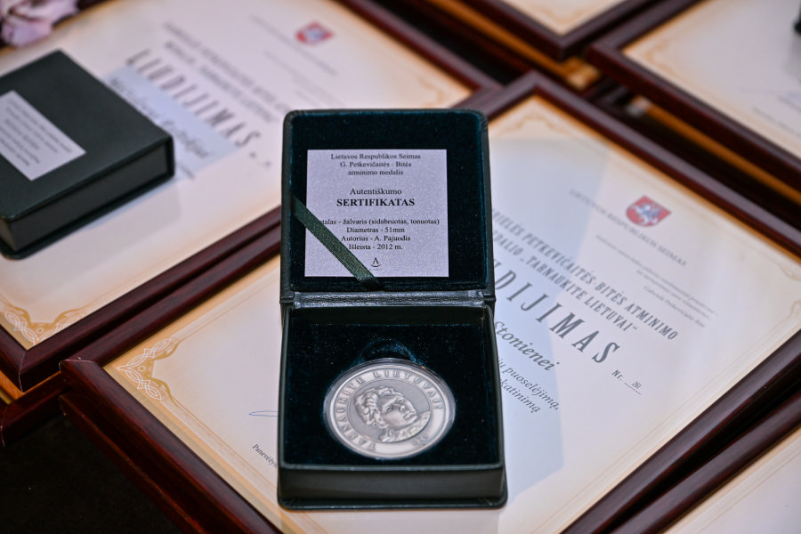 Panevėžyje įteikti G. Petkevičaitės-Bitės atminimo medaliai „Tarnaukite Lietuvai“ 1 GED 4312