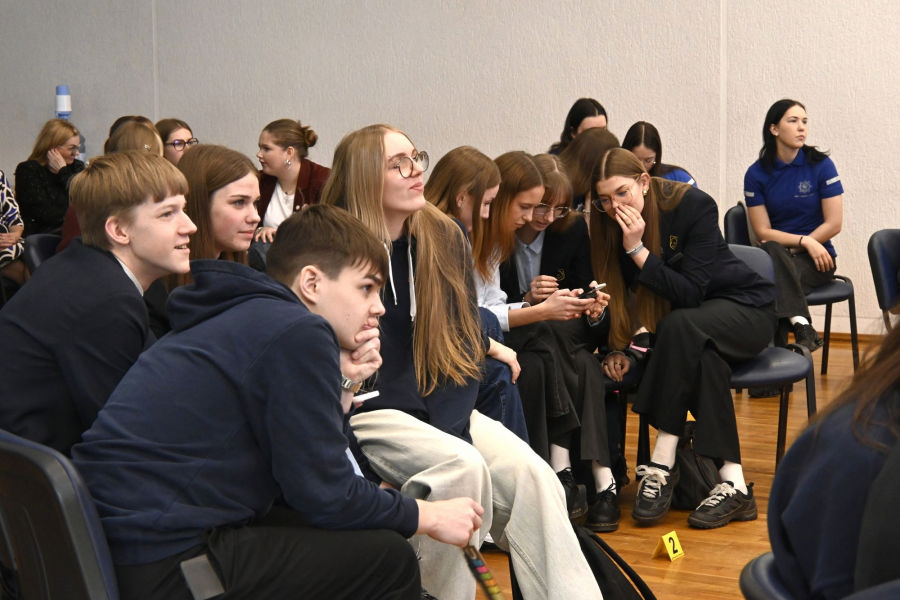 Panevėžio rajono moksleiviai demonstravo teisines žinias konkurse „Aš ir policija“ 1 Moksleiviai