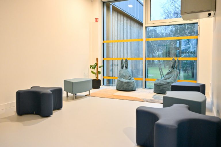 Socialinių pokyčių centras „Harmonijos miestas“ kviečia naudotis paslaugomis