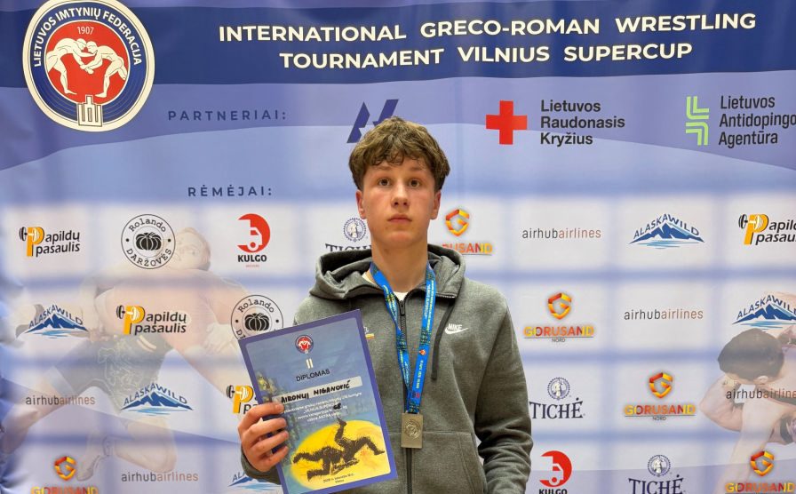 Panevėžio sporto centro imtynininkas iškovojo sidabrą