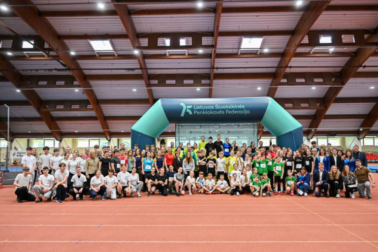 Panevėžyje vyksta tarpmokyklinės „Ugnies linijos“ varžybos