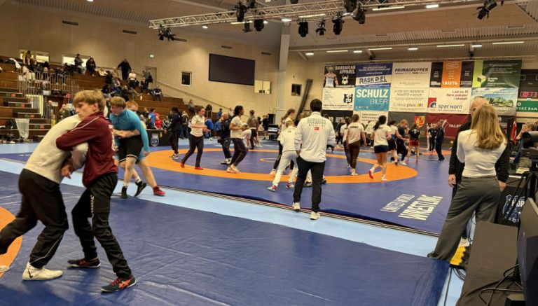 Imtynininkai pasitikrino jėgas su tituluotais varžovais