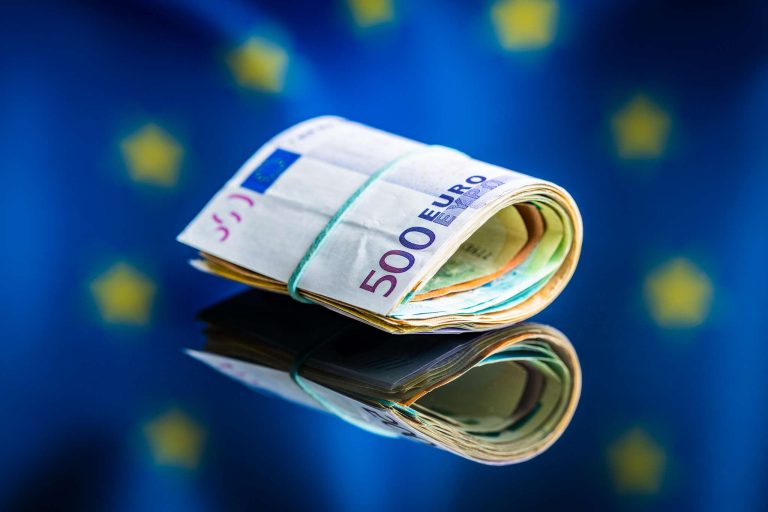 Atlygio skaidrumo reikalavimai darbdaviams iš dalies atidedami: kas keistųsi jau birželį