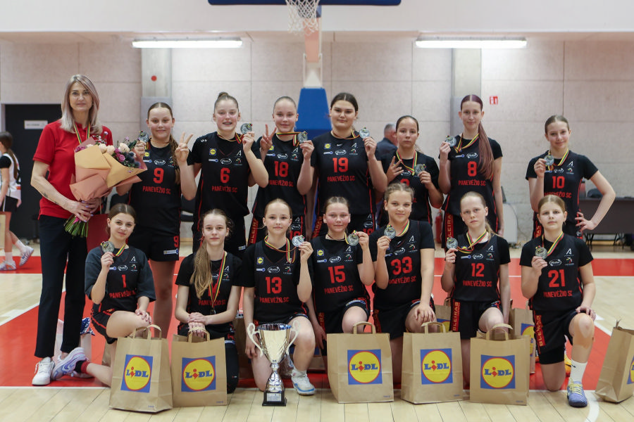 Panevėžio sporto centro U13 krepšininkės – Lietuvos MKL vicečempionės