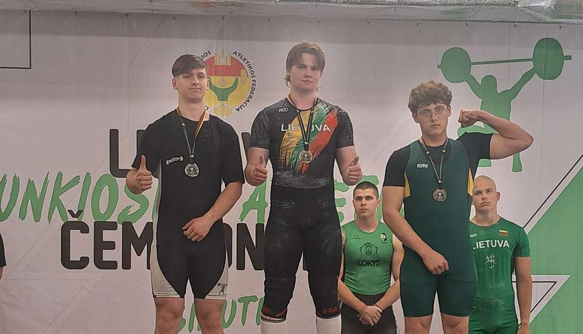 Panevėžio sporto centro sunkiaatlečiai šalies jaunimo čempionate iškovojo bronzą