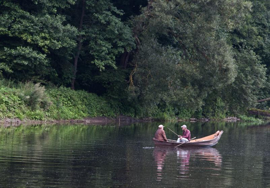 Ką reikia žinoti apie saugumą žvejojant iš valties