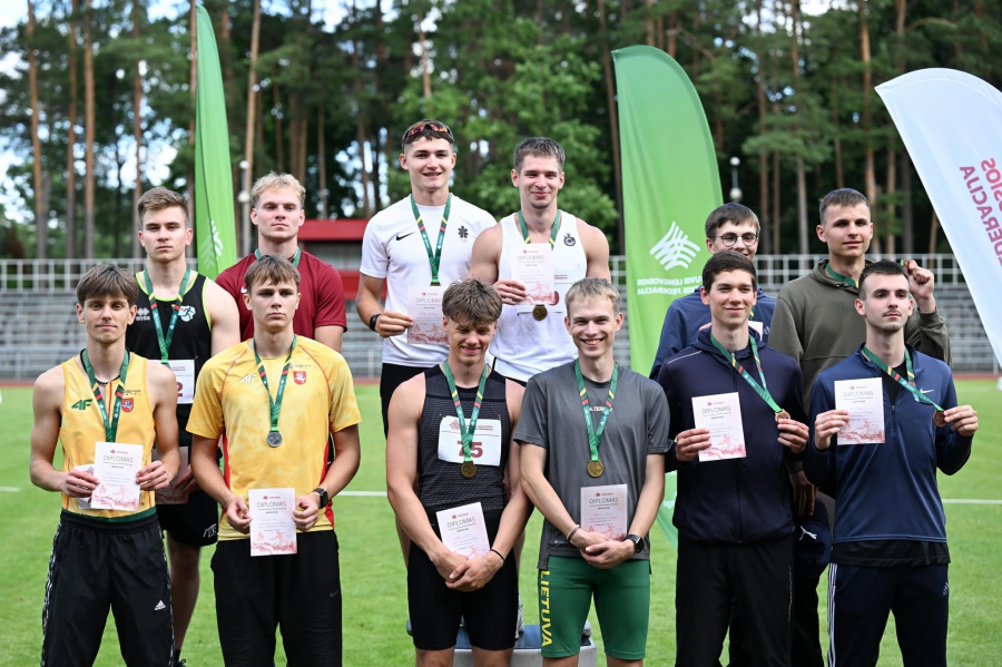 Panevėžio sporto centro lengvaatlečiai Lietuvos jaunimo čempionate iškovojo medalius