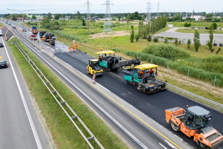„Via Lietuva“: automagistralėje Vilnius–Panevėžys prasideda nauji remonto darbai „Via Lietuva“: automagistralėje Vilnius–Panevėžys prasideda nauji remonto darbai