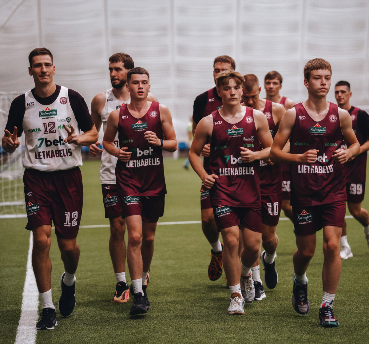 Panevėžio sporto centro ugdytiniai žengia į profesionalaus krepšinio etapą