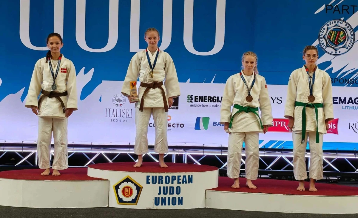 Gimnazijos auklėtiniai „Kaunas Open 2026“ iškovojo keturis  medalius