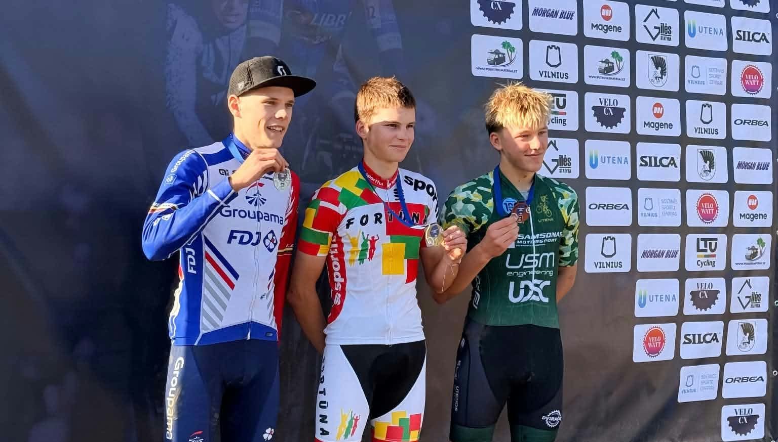 Panevėžio sporto centro dviratininkas kroso sezoną pradėjo sidabru