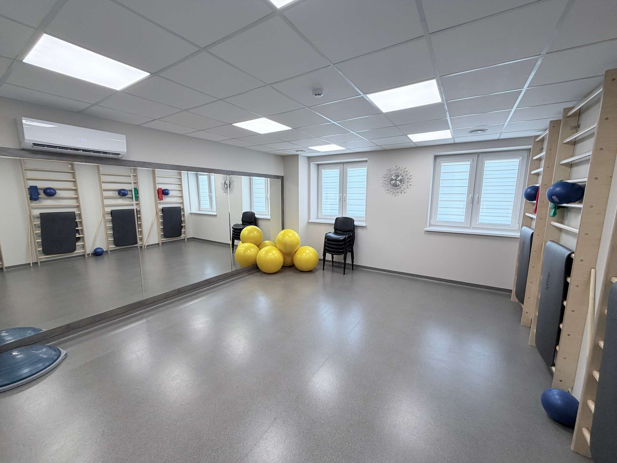 Panevėžio fizinės medicinos ir reabilitacijos centre – atnaujintos erdvės ir nauja įranga Panevėžio fizinės medicinos ir reabilitacijos centre – atnaujintos erdvės ir nauja įranga