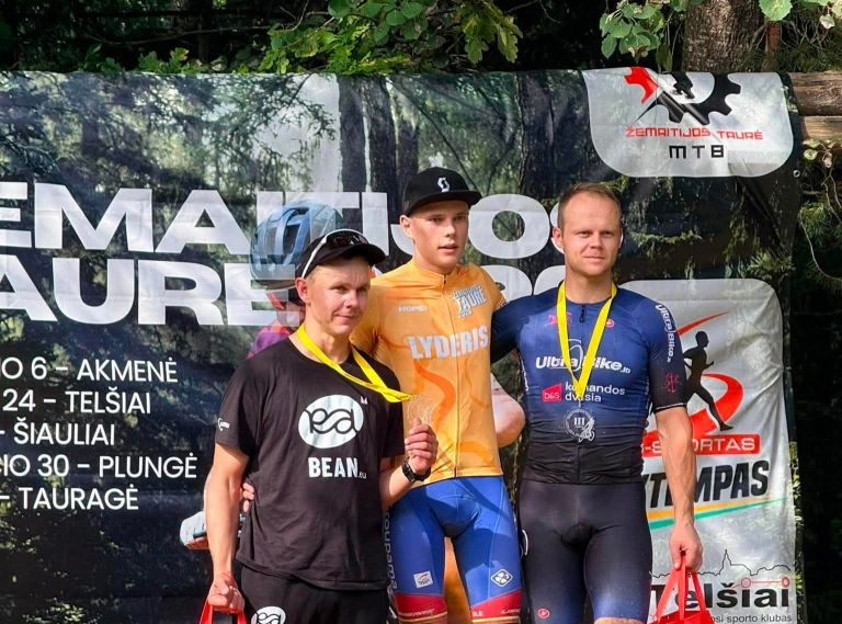 Panevėžio sporto centro ugdytinis J. Kuklinskas triumfavo IV-ajame MTB Žemaitijos taurės etape