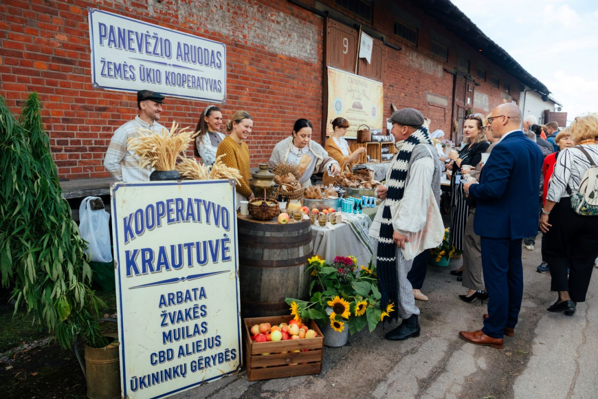 Siauruke pirmą kartą nuskambėjo Panevėžio rajono žemdirbių šventė „Derlius 2026“